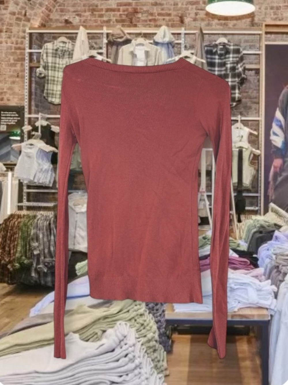 Express Fitted Sweater - Picture 2 of 3